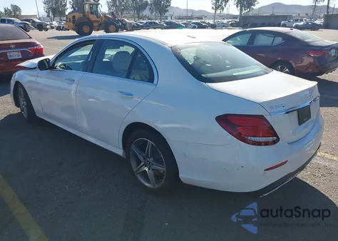 2020 Mercedes-Benz E 350 from USA, damaged, VIN WDDZF8DB6LA752452